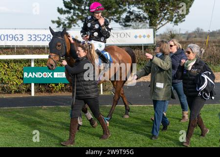 Max Dynamo ist Dritter bei der Veterans Handicap Tureple Chase in Wincanton am 21. März 2022 Stockfoto