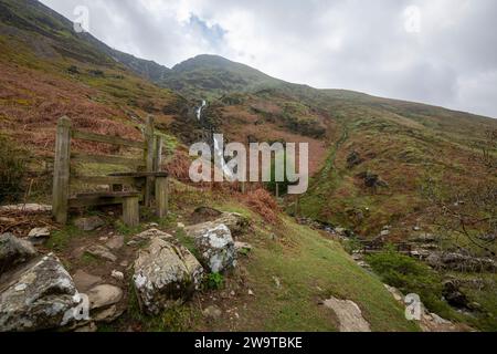 Wasserfälle von Rhaeadr Bach in der Nähe von Abergwyngregyn in Gwynedd, Nordwales. Stockfoto