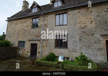 Sulgrave Manor Sulgrave Northamptonshire England Vereinigtes Königreich Vereinigte Staaten von Amerika Hintertür altes Steinhaus George Washington Washingtons Präsident USA Stockfoto