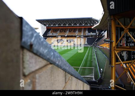 Wolverhampton, Großbritannien. Dezember 2023 30. Allgemeiner Blick auf das Stadion vor dem Premier League-Spiel in Molineux, Wolverhampton. Der Bildnachweis sollte lauten: Jessica Hornby/Sportimage Credit: Sportimage Ltd/Alamy Live News Stockfoto