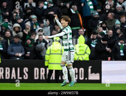 Glasgow, Großbritannien. Dezember 2023 30. Kyogo Furuhashi von Celtic feiert, nachdem er seine Mannschaft beim Spiel der schottischen Premiership im Celtic Park, Glasgow, das zweite Tor erzielte. Der Bildnachweis sollte lauten: Neil Hanna/Sportimage Credit: Sportimage Ltd/Alamy Live News Stockfoto