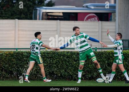 Treviso, Italien. Dezember 2023 30. Tomas Albornoz (Benetton Rugby) während des Benetton Rugby vs Zebre Rugby Club, United Rugby Championship Match in Treviso, Italien, Dezember 30 2023 Credit: Independent Photo Agency/Alamy Live News Stockfoto