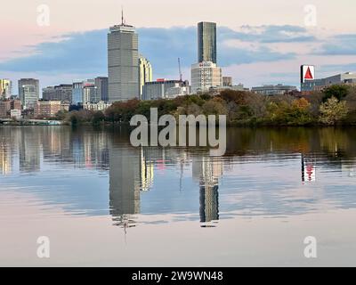 Skyline Von Boston Am Charles River Stockfoto