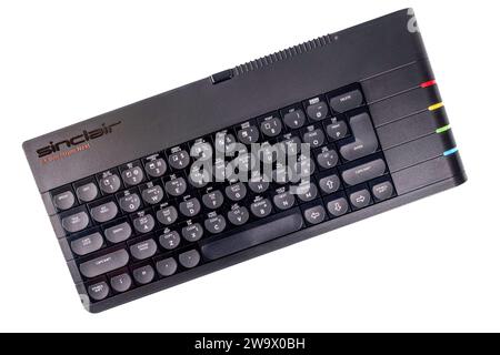 Sinclair Spectrum Next ist ein Computer-Hardware-Projekt, das eine Neuimplementierung des ursprünglichen ZX Spectrum Heimcomputers darstellt. Stockfoto