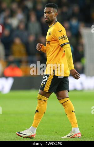 Wolverhampton, Großbritannien. Dezember 2023 30. Nélson Semedo #22 der Wolverhampton Wanderers während des Premier League Spiels Wolverhampton Wanderers gegen Everton in Molineux, Wolverhampton, Großbritannien, 30. Dezember 2023 (Foto: Gareth Evans/News Images) Credit: News Images LTD/Alamy Live News Stockfoto