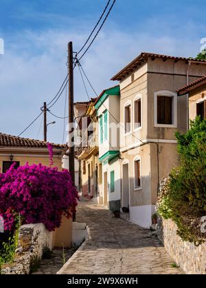 Straße von Ano Vathy, Samos Stadt, Samos Insel, Nordägäis, Griechenland Stockfoto