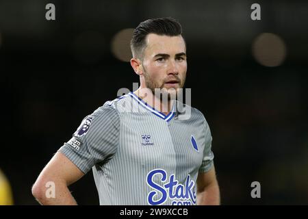 Wolverhampton, Großbritannien. Dezember 2023 30. Jack Harrison von Everton schaut zu. Das Premier League-Spiel Wolverhampton Wanderers gegen Everton im Molineux Stadium in Wolverhampton, England am Samstag, den 30. Dezember 2023. Dieses Bild darf nur für redaktionelle Zwecke verwendet werden. Nur redaktionelle Verwendung, Bild von Chris Stading/Andrew Orchard Sportfotografie/Alamy Live News Credit: Andrew Orchard Sportfotografie/Alamy Live News Stockfoto