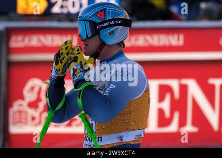 Benjamin Jacques Alliod (ITA) tritt am 16. Dezember beim Audi FIS Alpine Ski World Cup, MenÕs Downhill Rennen auf der Saslong-Piste in Gröden an Stockfoto