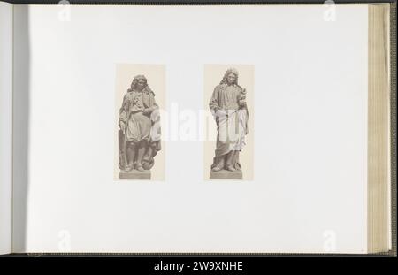 Plot-Modelle für Skulpturen am Louvre: Links 'Keller' von Pierre Alfred Robinet und rechts 'Coyevox' von Jules Droz, ca. 1855 - ca. 1857 Fotografie Teil der Réunion des Tuileries au Louvre 1852-1857, Album 2. Paris Papier. Fototräger mit gesalzenem Papier Dauerausstellung, Museum. Skulptur, Reproduktion einer Skulptur Palais du Louvre. Tuilerieënpaleis. Louvre Museum. Paris Stockfoto