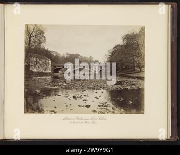 Hinzufügung zur Brücke über den Fluss Kelvin, in Garscube for Water Mains, T. & R. Annan & Sons, ca. 1879 - in oder vor 1889 Fotografie Schottland fotografische Unterstützung Albumendruck Landschaft mit Brücke, Viadukt oder Aquädukt Stockfoto