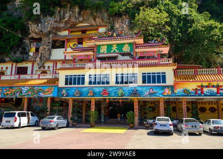 Haupteingang zum Nam Thean Tong Tempel, Ipoh, Perak, Malaysia Stockfoto