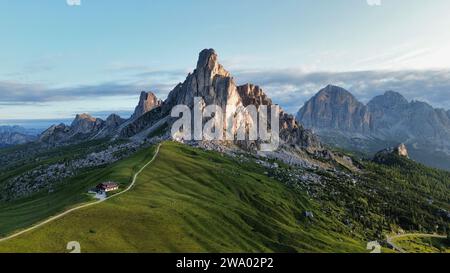 Drohnenfoto giau Pass Dolomiten Italien europa Stockfoto