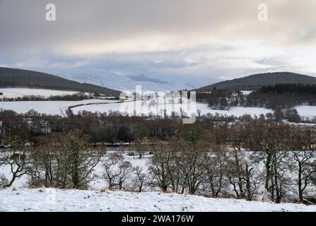 River spey im Schnee. Speyside, Morayshire, Schottland Stockfoto