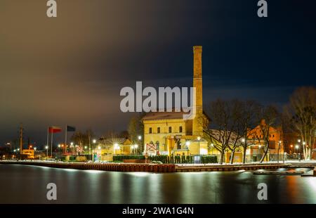 04.02.2023; am Winterabend gelegene Uferstadt Danzig Polen Stockfoto