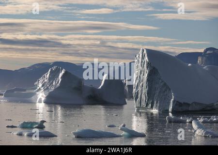 Blick auf Eisberge im Uummannaq-Fjord, Grönland, Dänemark Stockfoto