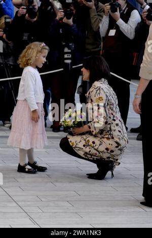 Kopenhagen /Dänemark,/11. Februar 2007 ,Denamrks Kronprinzessin Mary besucht die CIFF-Copenhagen International Fashion Fair Week und besucht Ausstellungsstände im Bella Center Copenhagen Denmark. (Foto von FrancisJoseph Dean/Dean Picturs) Stockfoto