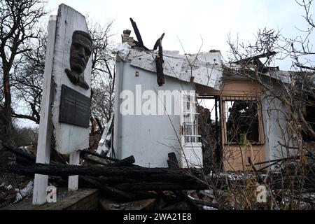 Lemberg, Ukraine - 1. Januar 2024: Zerstörte das Römische Shukhevych-Museum nach einem russischen Drohnenangriff in Lemberg. Stockfoto