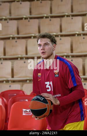 Monaco, Monaco. Dezember 2023. FC Barcelona Spieler #31 Rokas Jokubaitis war im Spiel zwischen AS Monaco und FC Barcelona in der Salle Gaston-Medecin in der 17. Runde der Turkish Airlines Euroleague zu sehen. Endergebnis: AS Monaco 91-71 FC Barcelona. (Foto: Laurent Coust/SOPA Images/SIPA USA) Credit: SIPA USA/Alamy Live News Stockfoto