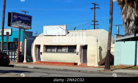 Los Angeles, Kalifornien: Das Tamale Building, eine Programmarchitektur aus dem Jahr 1929, befindet sich am 6421 Whittier Blvd, East Los Angeles Stockfoto