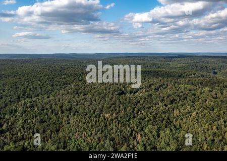 Bayerisches Milchwaldgebiet steigerwald aus der Luft Stockfoto