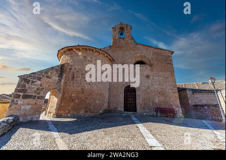 Palastkirche San Miguel de Maderuelo in Segovia. Stockfoto