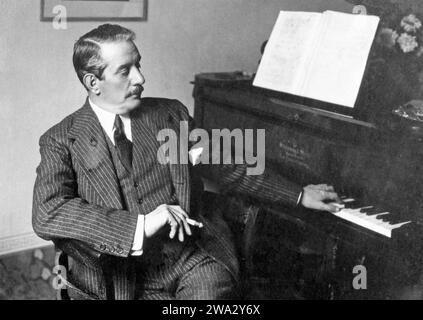 GIACOMO PUCCINI (1858–1924) italienischer Opernkomponist um 1920 Stockfoto