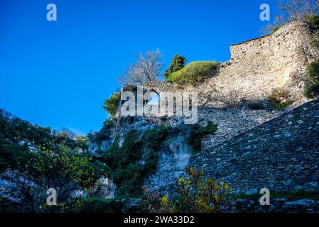 Landschaft in Minervois rund um das Dorf Minerve im Departement Hérault, Region Occitanie, Frankreich Stockfoto