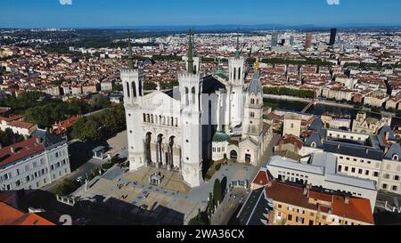 Drohnenfoto Notre-Dame de Fourvière Basilika Lyon Frankreich europa Stockfoto