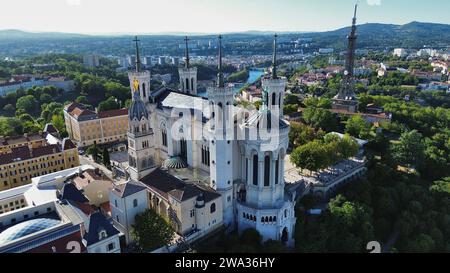 Drohnenfoto Notre-Dame de Fourvière Basilika Lyon Frankreich europa Stockfoto