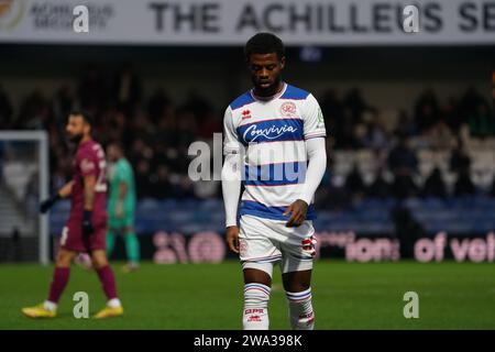 LONDON, ENGLAND - 1. JANUAR: Kenneth Paal von QPR während des Sky Bet Championship-Spiels zwischen Queens Park Rangers und Cardiff City am 1. Januar 2024 in London. (Foto: Dylan Hepworth/MB Media) Stockfoto