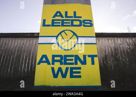 Leeds, Großbritannien. Januar 2024. Eine allgemeine Ansicht eines Kunstwerkes in der Nähe des Elland Road Stadions vor dem Sky Bet Championship Match Leeds United vs Birmingham City in Elland Road, Leeds, Großbritannien, 1. Januar 2024 (Foto: James Heaton/News Images) in Leeds, Großbritannien am 1. Januar 2024. (Foto: James Heaton/News Images/SIPA USA) Credit: SIPA USA/Alamy Live News Stockfoto