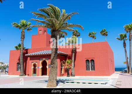 BENALMADENA, SPANIEN - 7. MAI 2023: Kulturzentrum - Castillo de El-Bil-Bil in Benalmadena, Spanien am 7. Mai 2023 Stockfoto