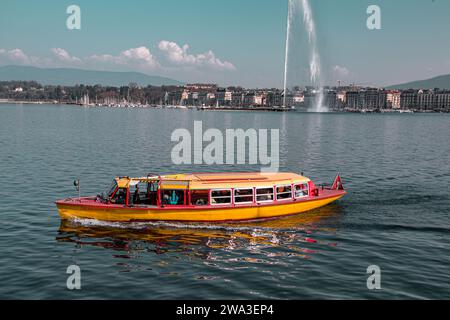 Genf, Schweiz - 25. März 2022: Der Jet d'Eau ist ein großer Brunnen in Genf, Schweiz und eines der berühmtesten Wahrzeichen der Stadt. Stockfoto