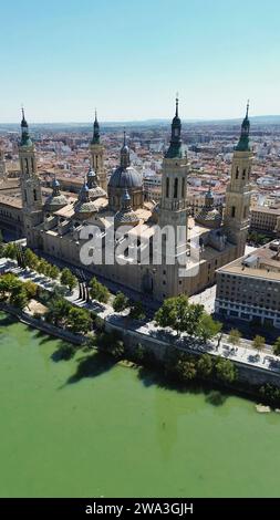 Drohnenfoto Nuestra Señora del Pilar Basilika Saragoza Spanien Europa Stockfoto