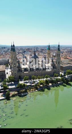 Drohnenfoto Nuestra Señora del Pilar Basilika Saragoza Spanien Europa Stockfoto