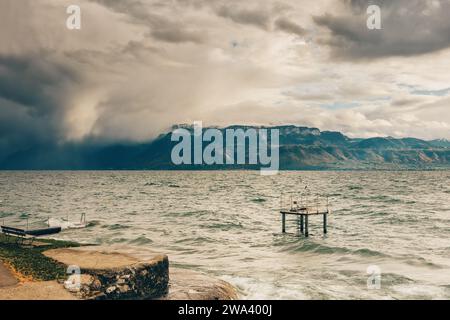 Sturm über dem Genfer See, Lausanne-Gebiet, Kanton Vaud, Schweiz Stockfoto