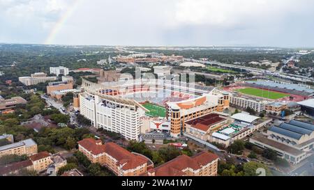 Austin, Texas - 27. Oktober 2023: Darrell K Royal Texas Memorial Stadium an der University of Texas at Austin Stockfoto