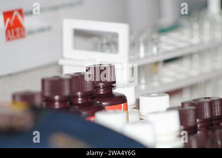 Labor Testing Chemicals Semi Auto Chemistry Analyzer. Indien Stockfoto