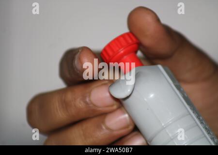 Die Nahaufnahme der Pipette ist Eine Art von Laborgebührengebühr, die häufig in der Chemie und Biologie verwendet wird. Indien Stockfoto