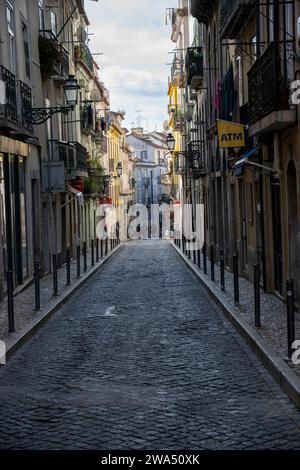 Städtische Straßenszene, Bairro Alto, Lissabon, Portugal Stockfoto