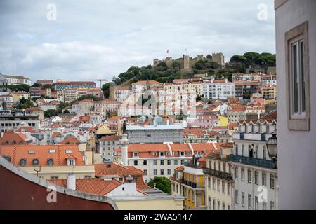 Städtische Straßenszene, Bairro Alto, Lissabon, Portugal Stockfoto