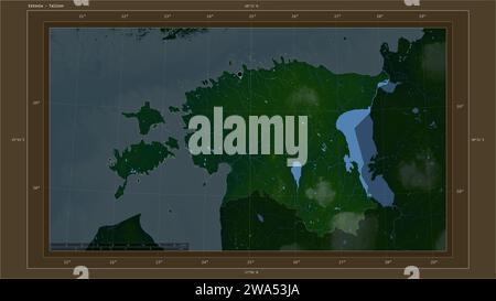 Estland wird auf einer farbigen Höhenkarte mit Seen und Flüssen Karte mit Landeshauptstadt, kartographischem Raster, Entfernungsskala und Karte b hervorgehoben Stockfoto