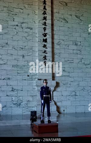 Wachwechsel in der Chiang Kai-shek Memorial Hall, Taipeh, Taiwan Stockfoto