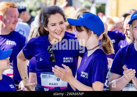 (DATEI) Kronprinzessin Mary während des Royal Run in Nykoebing Falster am 29. Mai 2023. Denmarks' Königin Margrethe gab in ihrer Neujahrsrede bekannt, dass sie am 14. Februar abdankt. Kronprinz Frederik wird ihren Platz einnehmen und König Frederik der 10. Von Dänemark werden, während die australische Kronprinzessin Mary Königin von Dänemark wird. Stockfoto