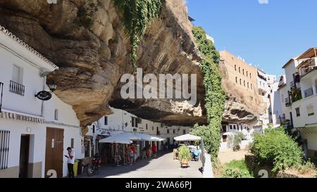 Foto Setenil de las Bodegas Spanien europa Stockfoto