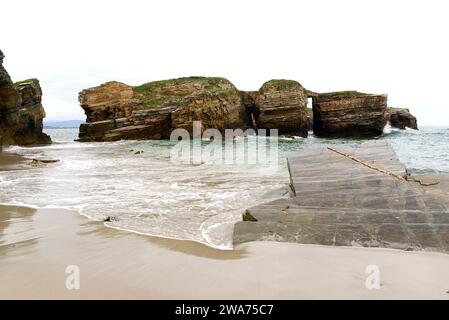 Praia das Illas (Inselstrand), Flut. Ribadeo, Provinz Lugo, Galicien, Spanien. Stockfoto