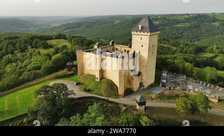 Drohnenfoto Schloss Mauvezin Frankreich Europa Stockfoto