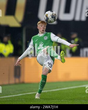 Edinburgh, Großbritannien. Januar 2024. Hibernian FC vs. Motherwell FC 02/01/2024 Hibs' jüngster Mittelfeldspieler, Rory Whittaker, spielt in der schottischen Premiership im Easter Road Stadium, Edinburgh, UK Credit: Ian Jacobs/Alamy Live News Stockfoto