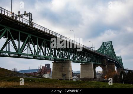 Jacques Cartier Bridge von St. Helen Island in Montreal, Quebec, Kanada Stockfoto