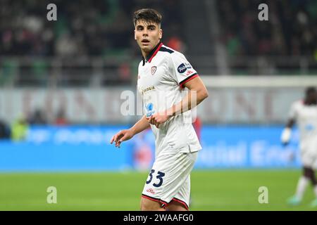 Mailand, Italien. Januar 2024. Adam Obert (Cagliari) während des AC Milan vs Cagliari Calcio, italienisches Fußball-Coppa Italia Spiel in Mailand, 2. Januar 2024 Credit: Independent Photo Agency/Alamy Live News Stockfoto